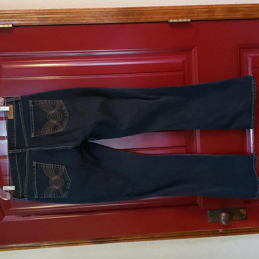 Signature by Levi Strauss Curvy Bootcut 14m